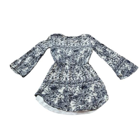 O'Neill Women's Mini Dress, Bell sleeves; women's Medium Blue floral/tropical - Picture 2 of 14